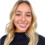 ¡Hola! Soy Victoria y estoy aquí para ayudarte a alcanzar todas tus metas académicas. Mi enfoque se centra en ti, adaptando cada lección a tu nivel y necesidades. Te brindo un ambiente amable y empático, diseñando clases personalizadas para abordar tus ob